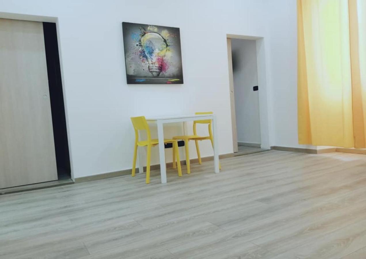 Appartamento Nuovo A 1 Minuto Dal Porto Ливорно Экстерьер фото